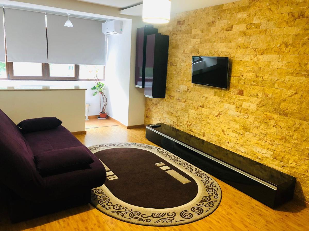 Bucharest Apartment Near The Center, Subway, Mall And Park Bagian luar foto